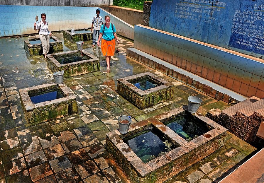 Kanniya Hot Springs Trincomalee